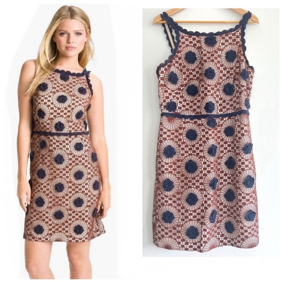 TORY BURCH Sally Crochet Florettes Rosette Sleeveless Runway Sheath Dress Sz 10 - Picture 1 of 16